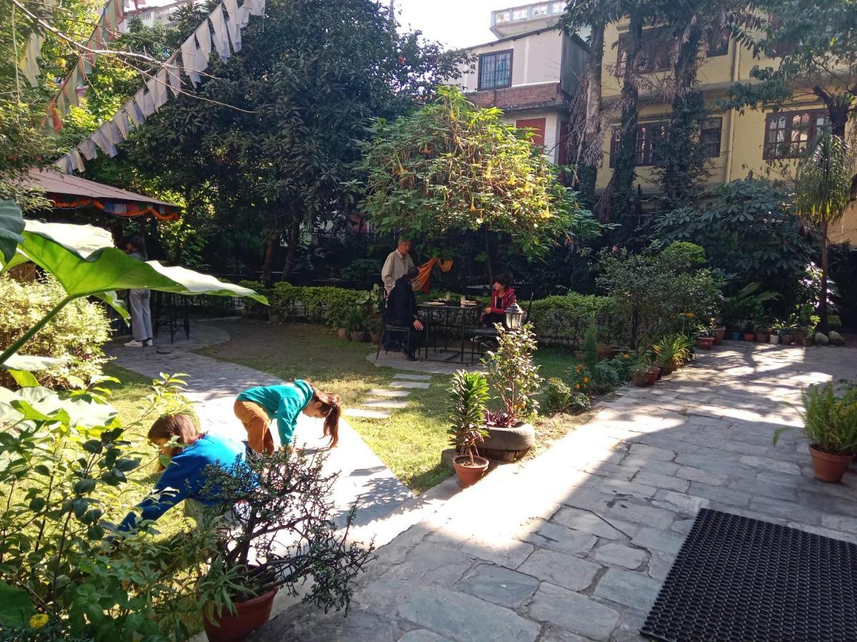 Hotel Lotus Garden Kathmandu Exterior foto