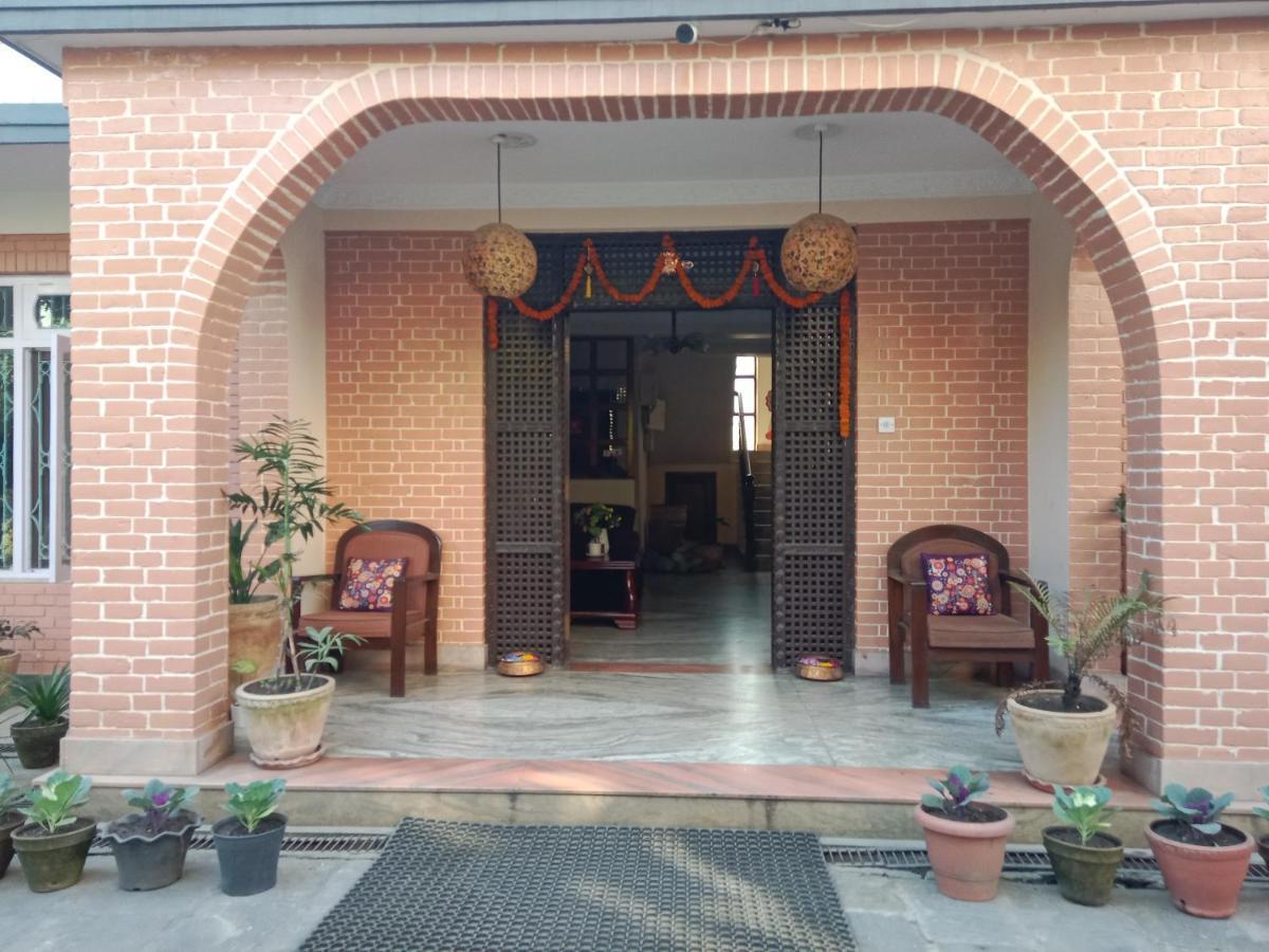 Hotel Lotus Garden Kathmandu Exterior foto