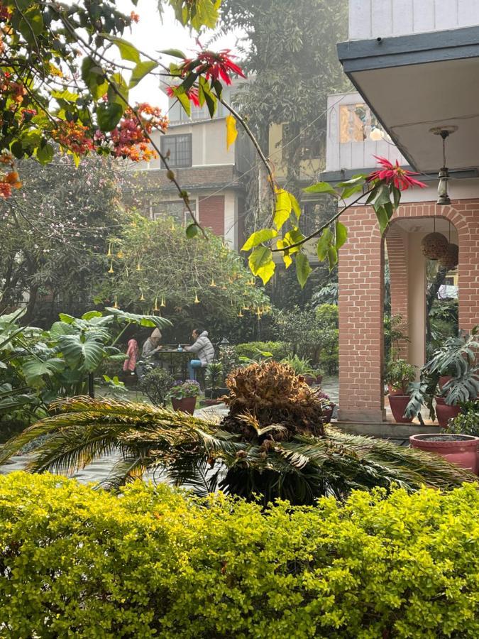 Hotel Lotus Garden Kathmandu Exterior foto